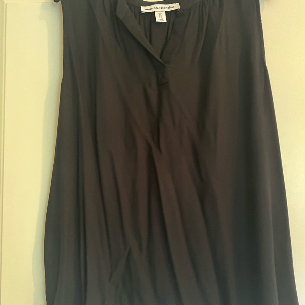 Amazon Essentials Black Sleeveless Wrap Blouse with Mandarin Collar